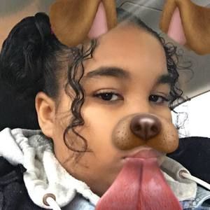 Meet your Posher, Angelique